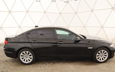 BMW 5 серия, 2011 год, 1 790 000 рублей, 2 фотография