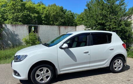 Renault Sandero II рестайлинг, 2014 год, 850 000 рублей, 3 фотография