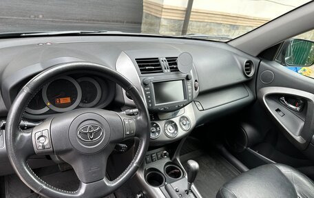 Toyota RAV4, 2011 год, 1 800 000 рублей, 4 фотография
