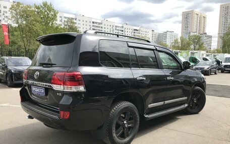 Toyota Land Cruiser 200, 2016 год, 5 850 000 рублей, 2 фотография