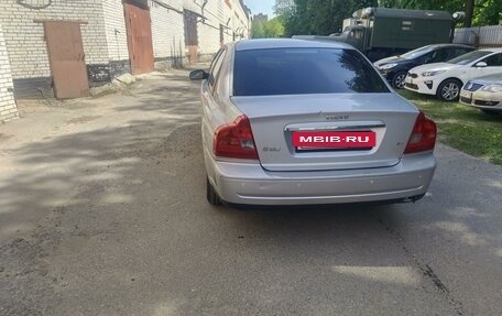 Volvo S80 II рестайлинг 2, 2004 год, 500 000 рублей, 2 фотография