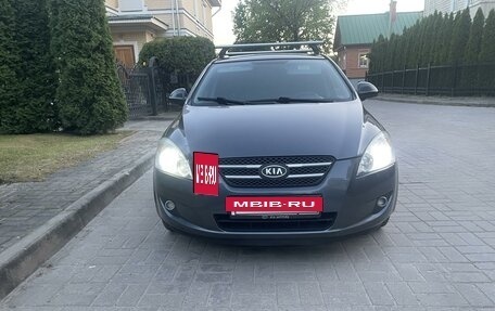 KIA cee'd I рестайлинг, 2009 год, 635 000 рублей, 3 фотография