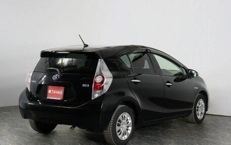 Toyota Aqua I, 2014 год, 1 068 000 рублей, 2 фотография