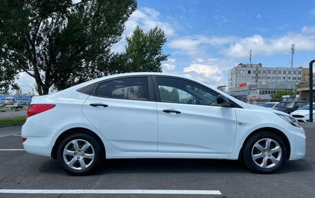 Hyundai Solaris II рестайлинг, 2013 год, 889 900 рублей, 4 фотография