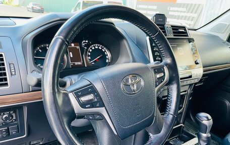 Toyota Land Cruiser Prado 150 рестайлинг 2, 2020 год, 6 300 000 рублей, 13 фотография
