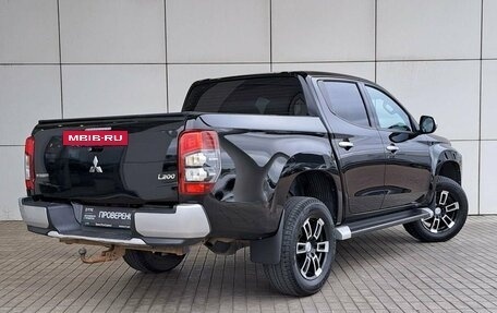 Mitsubishi L200 IV рестайлинг, 2019 год, 3 775 000 рублей, 5 фотография