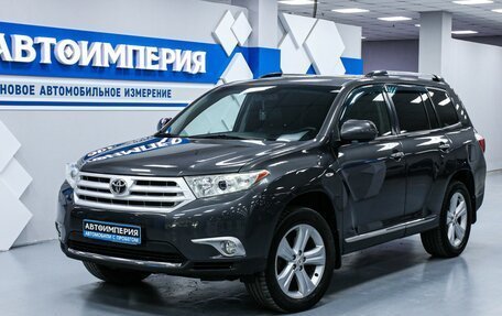 Toyota Highlander III, 2012 год, 2 563 000 рублей, 4 фотография