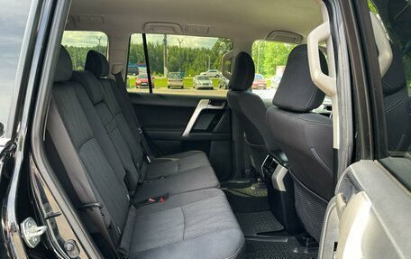 Toyota Land Cruiser Prado 150 рестайлинг 2, 2019 год, 5 395 000 рублей, 7 фотография