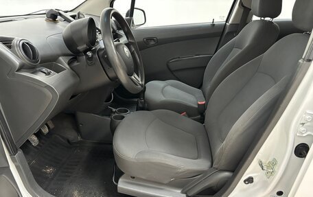 Chevrolet Spark III, 2011 год, 470 000 рублей, 10 фотография