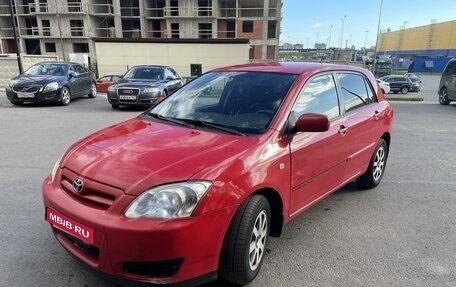 Toyota Corolla, 2004 год, 440 000 рублей, 1 фотография