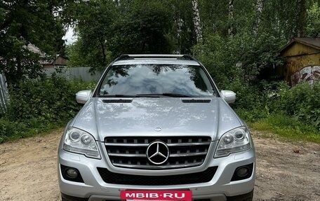 Mercedes-Benz M-Класс, 2008 год, 1 730 000 рублей, 2 фотография