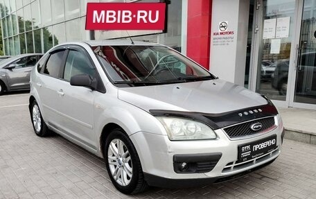 Ford Focus II рестайлинг, 2005 год, 426 300 рублей, 3 фотография