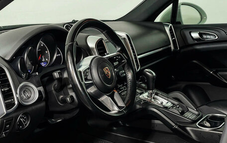 Porsche Cayenne III, 2016 год, 5 039 000 рублей, 13 фотография