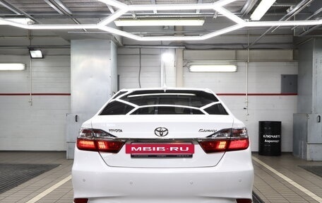 Toyota Camry, 2015 год, 2 220 000 рублей, 4 фотография