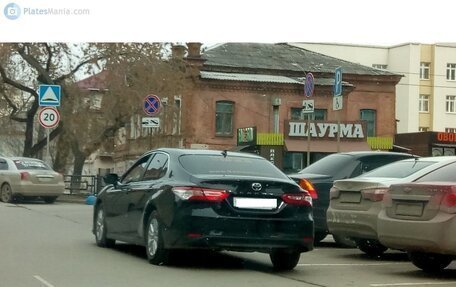 Toyota Camry, 2018 год, 2 270 000 рублей, 5 фотография