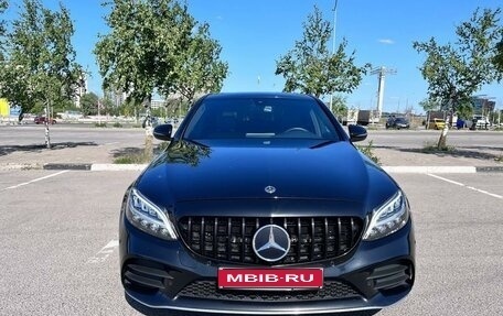 Mercedes-Benz C-Класс, 2019 год, 4 390 000 рублей, 1 фотография