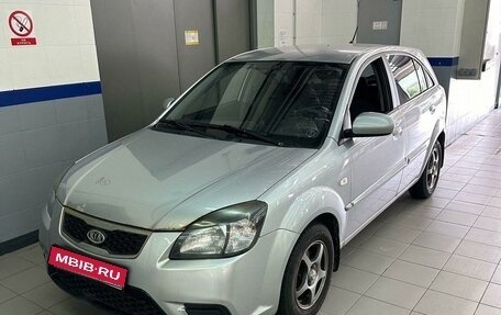 KIA Rio II, 2010 год, 587 000 рублей, 1 фотография