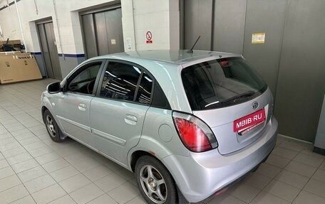 KIA Rio II, 2010 год, 587 000 рублей, 2 фотография