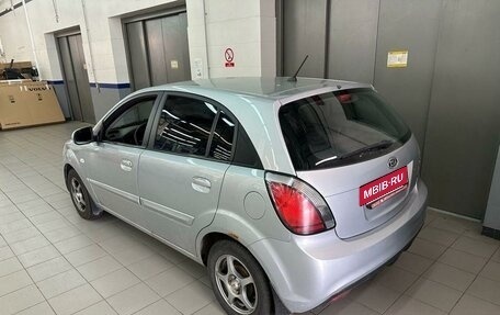 KIA Rio II, 2010 год, 587 000 рублей, 18 фотография