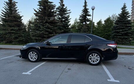 Toyota Camry, 2019 год, 2 700 000 рублей, 5 фотография