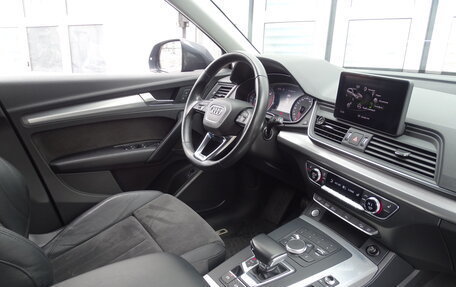 Audi Q5, 2018 год, 2 850 000 рублей, 2 фотография