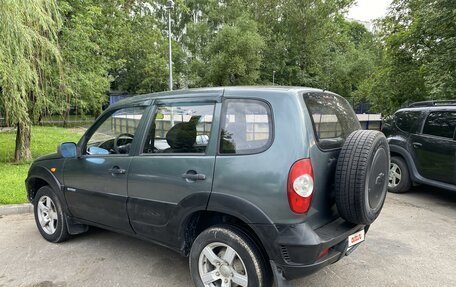 Chevrolet Niva I рестайлинг, 2009 год, 500 000 рублей, 4 фотография