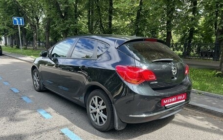 Opel Astra J, 2013 год, 800 000 рублей, 6 фотография