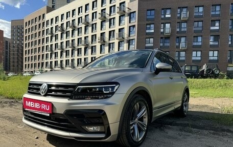 Volkswagen Tiguan II, 2019 год, 3 500 000 рублей, 8 фотография