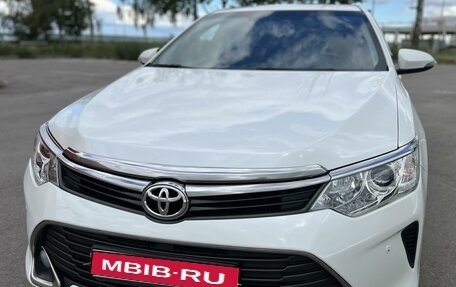 Toyota Camry, 2015 год, 2 175 000 рублей, 1 фотография