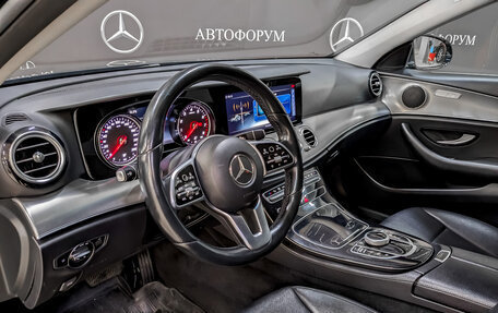 Mercedes-Benz E-Класс, 2018 год, 2 000 000 рублей, 16 фотография