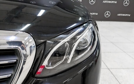 Mercedes-Benz E-Класс, 2018 год, 2 000 000 рублей, 17 фотография