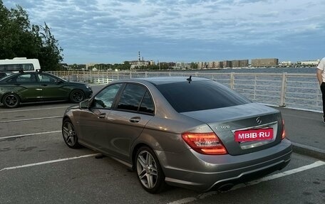 Mercedes-Benz C-Класс, 2011 год, 1 600 000 рублей, 6 фотография
