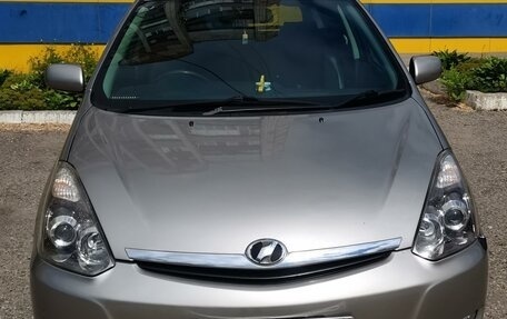 Toyota Wish II, 2006 год, 850 000 рублей, 2 фотография