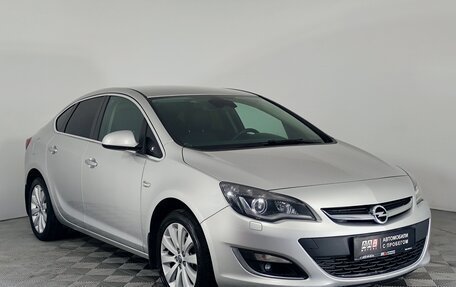 Opel Astra J, 2013 год, 1 299 000 рублей, 3 фотография