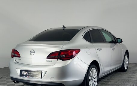 Opel Astra J, 2013 год, 1 299 000 рублей, 5 фотография