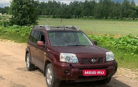 Nissan X-Trail, 2004 год, 600 000 рублей, 3 фотография
