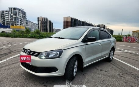 Volkswagen Polo VI (EU Market), 2013 год, 800 000 рублей, 11 фотография