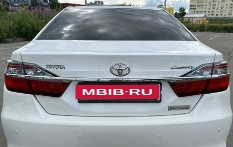 Toyota Camry, 2015 год, 2 175 000 рублей, 3 фотография