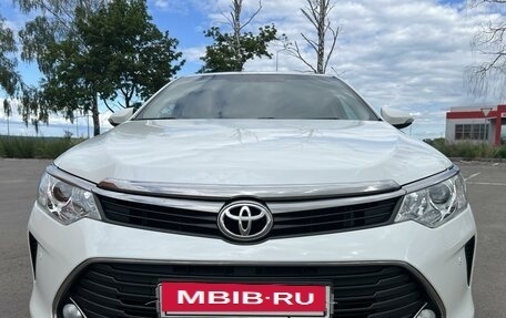 Toyota Camry, 2015 год, 2 175 000 рублей, 2 фотография