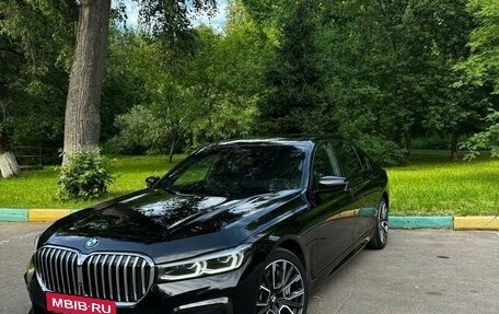 BMW 7 серия, 2019 год, 6 950 000 рублей, 1 фотография