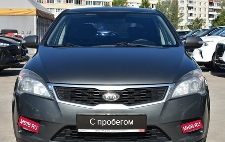 KIA cee'd I рестайлинг, 2010 год, 619 000 рублей, 2 фотография