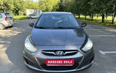 Hyundai Solaris II рестайлинг, 2012 год, 890 000 рублей, 2 фотография