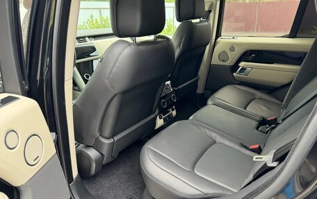 Land Rover Range Rover IV рестайлинг, 2018 год, 9 550 000 рублей, 33 фотография