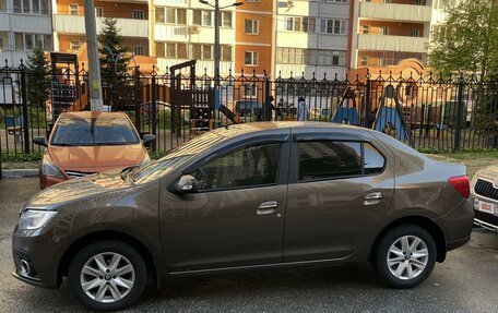 Renault Logan II, 2018 год, 1 020 000 рублей, 4 фотография