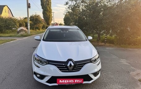 Renault Megane IV, 2019 год, 1 640 000 рублей, 2 фотография