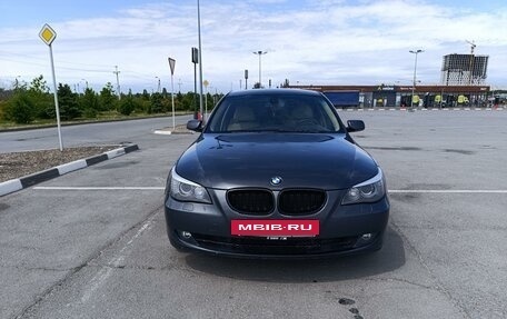 BMW 5 серия, 2008 год, 1 350 000 рублей, 2 фотография