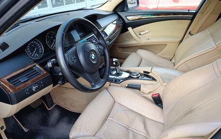 BMW 5 серия, 2008 год, 1 350 000 рублей, 9 фотография