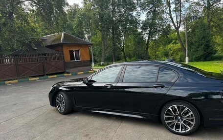 BMW 7 серия, 2019 год, 6 950 000 рублей, 4 фотография