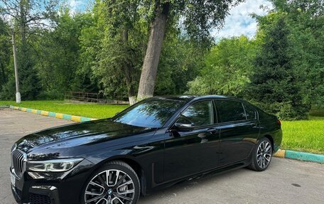 BMW 7 серия, 2019 год, 6 950 000 рублей, 9 фотография