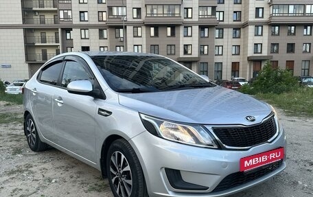 KIA Rio III рестайлинг, 2015 год, 950 000 рублей, 3 фотография